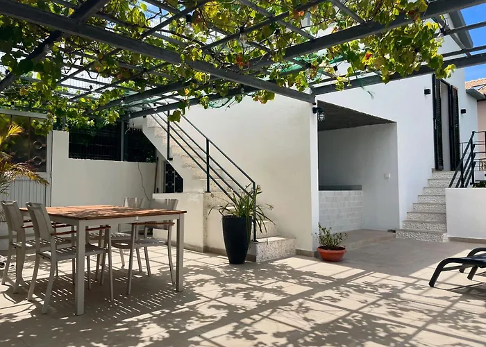 - Vinha & Jardim - Adults-only Met Hottub & Zeezicht