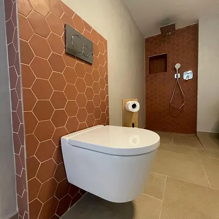 Holiday home - Vinha & Jardim - Adults-only Met Hottub & Zeezicht Calheta (Madeira)
