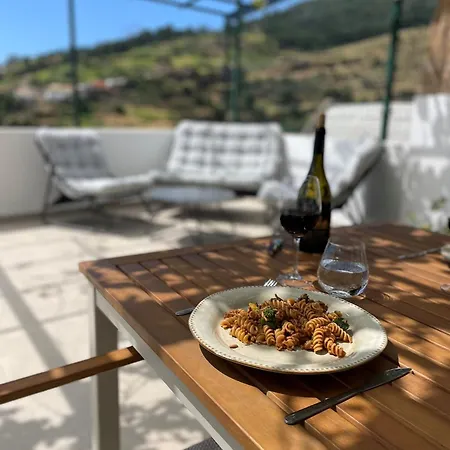 - Vinha & Jardim - Adults-only Met Hottub & Zeezicht Holiday home Calheta (Madeira)