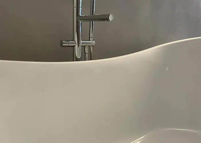 度假居 - Vinha & Jardim - Adults-only Met Hottub & Zeezicht 卡列塔